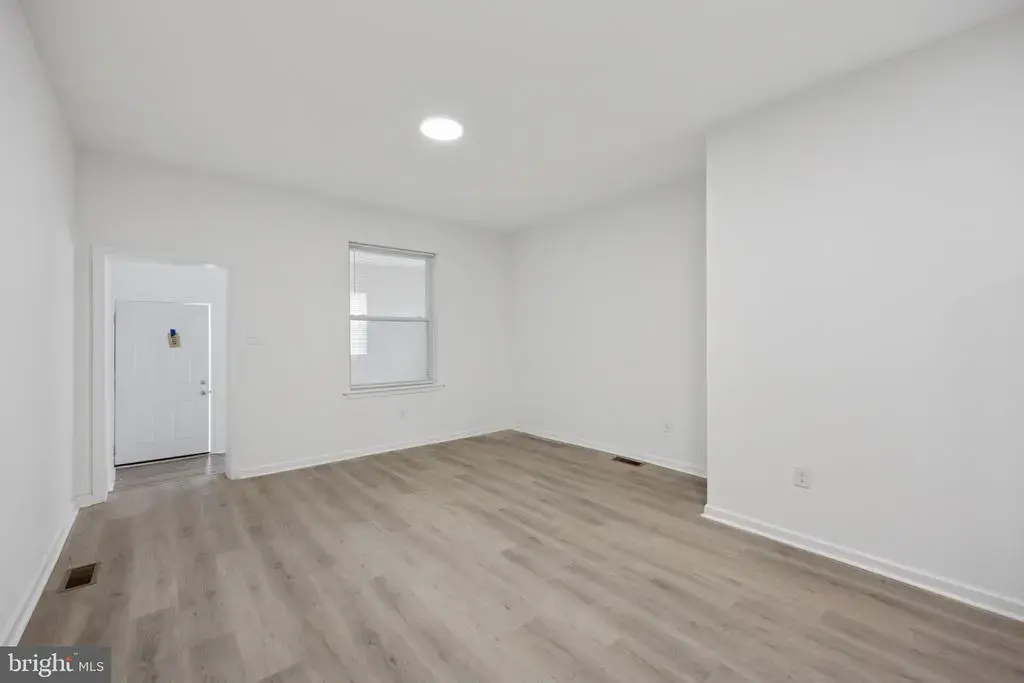 1234 W Sergeant St W, PHILADELPHIA