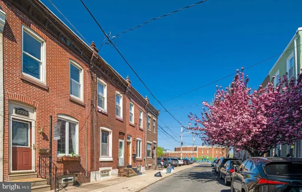 2222 E Boston St, PHILADELPHIA
