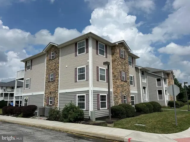1870-unit Congressional Villag Dr #7201, Middletown