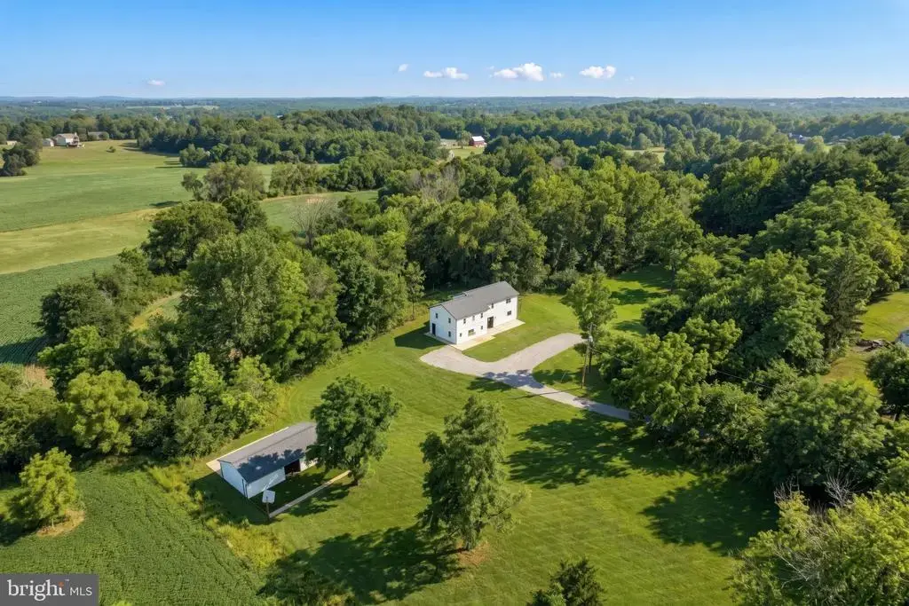 1001 Frederick Pike, LITTLESTOWN