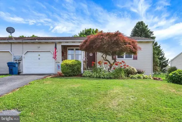 10 Furman Rd, Dillsburg
