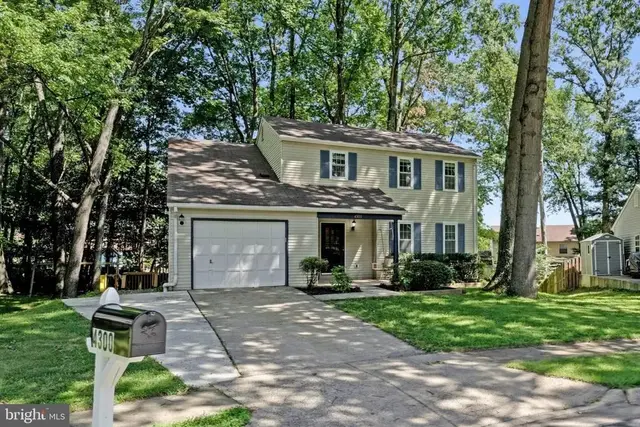 4300 Tartan Oak Ct, Fairfax