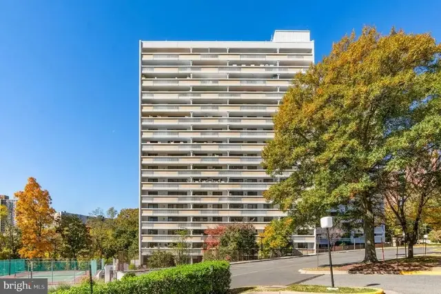 6101 Edsall Rd #409, Alexandria