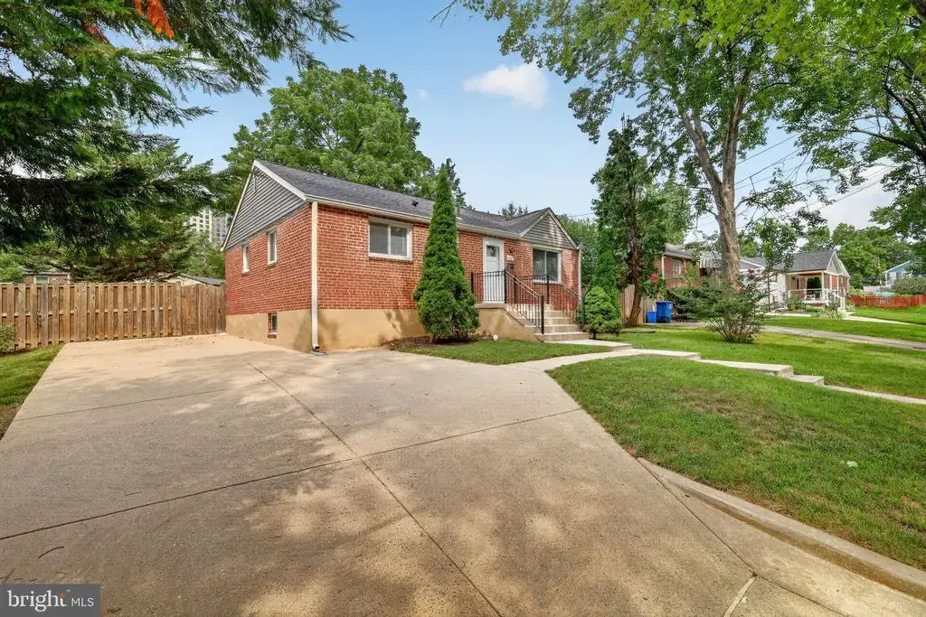 11102 Bucknell Dr, SILVER SPRING