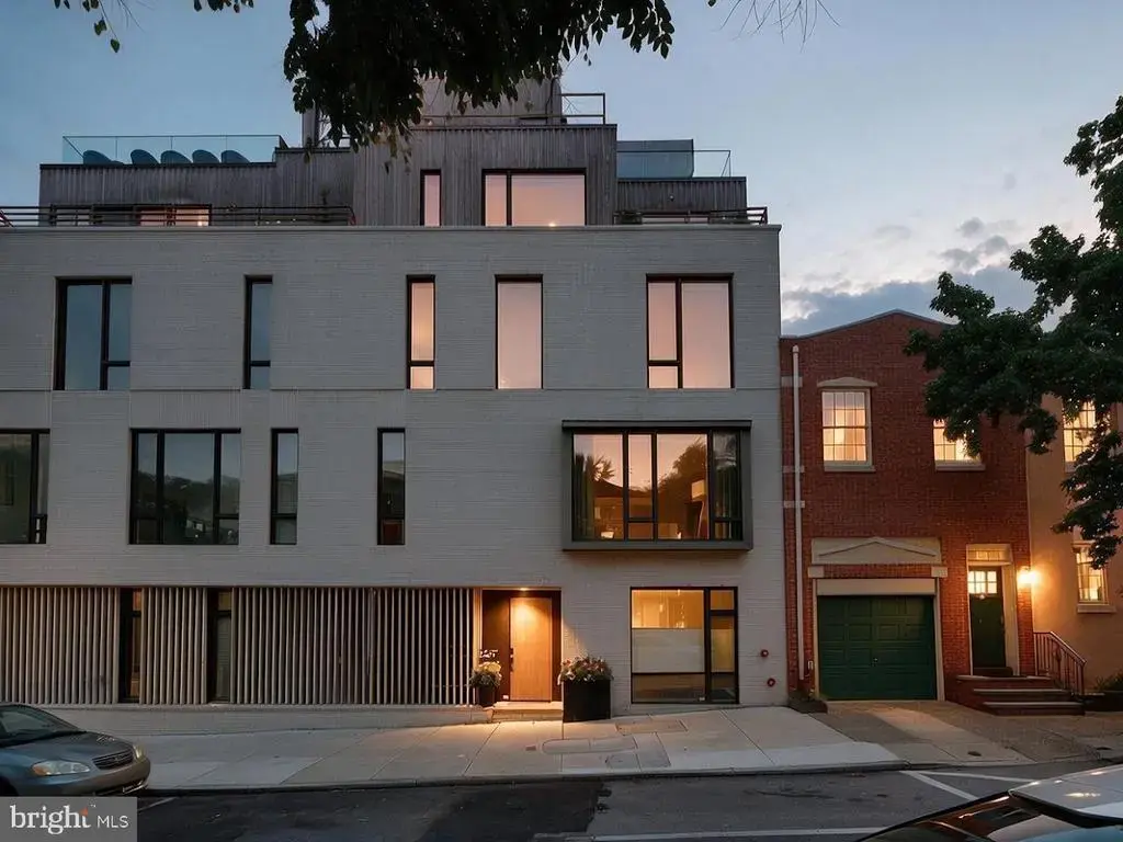 2531 Pine St, PHILADELPHIA
