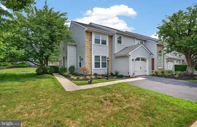 299 Carmen Dr, Collegeville