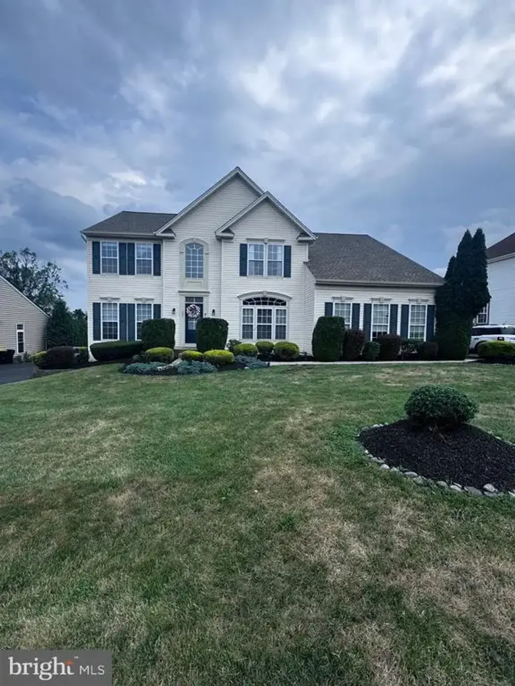 407 Winding Ln, CHALFONT