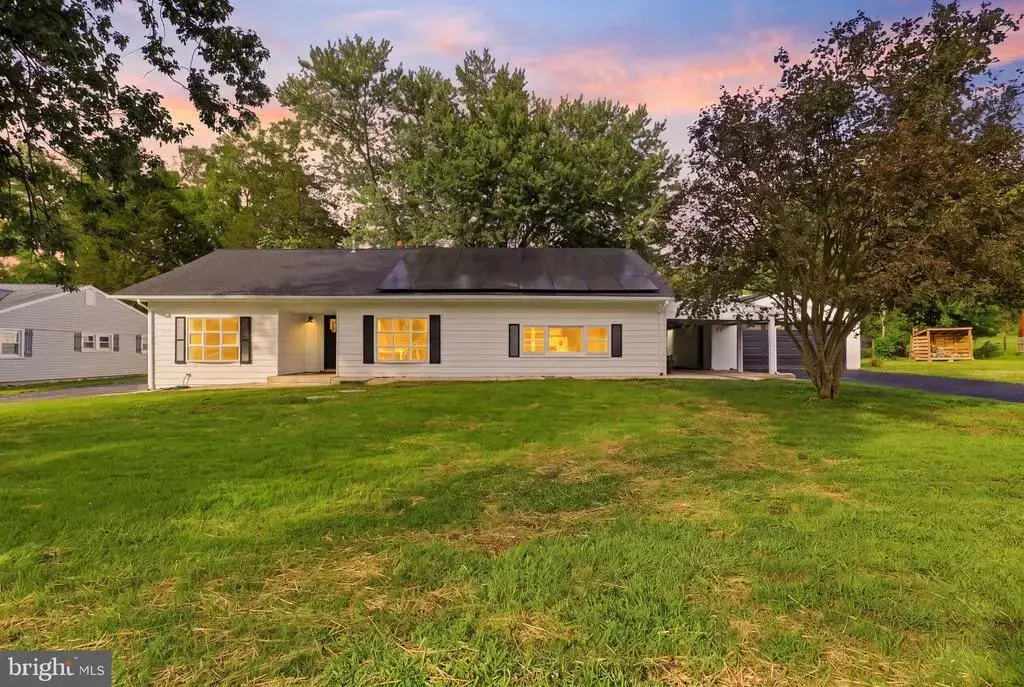 4221 Conewago Rd, DOVER