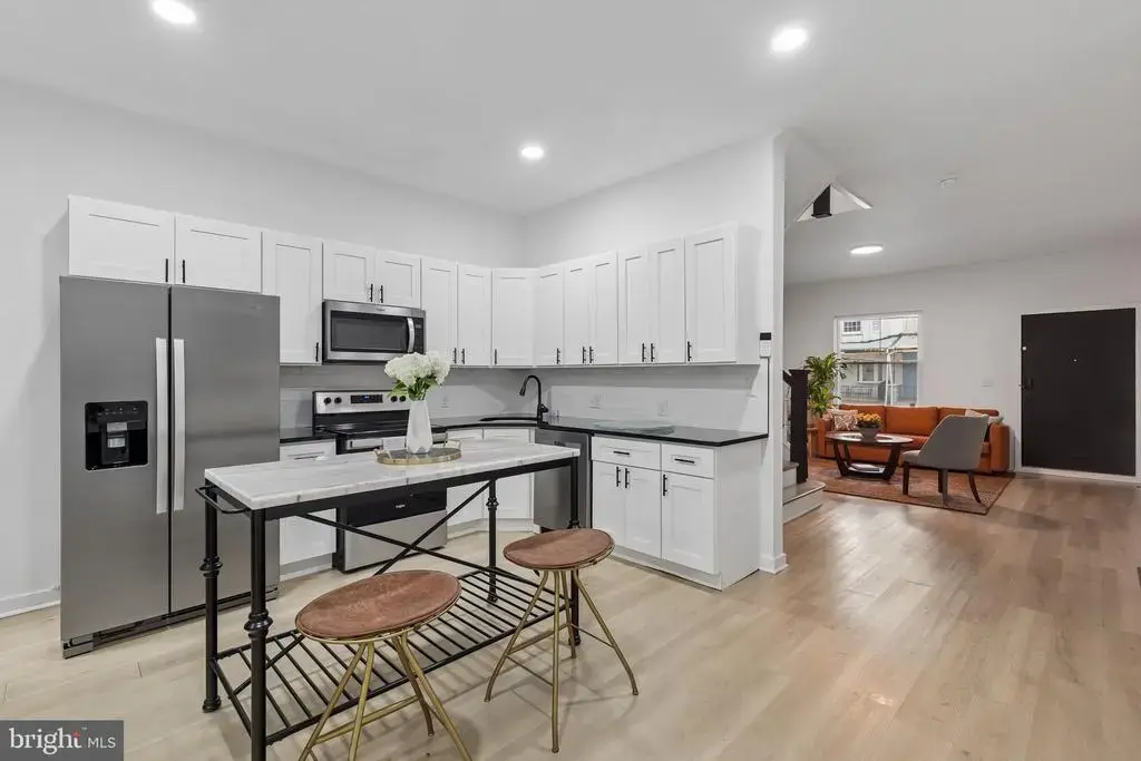 647 S 55th St, PHILADELPHIA