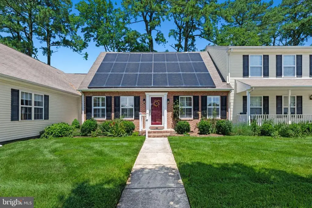 909 Zircon Ct, SALISBURY