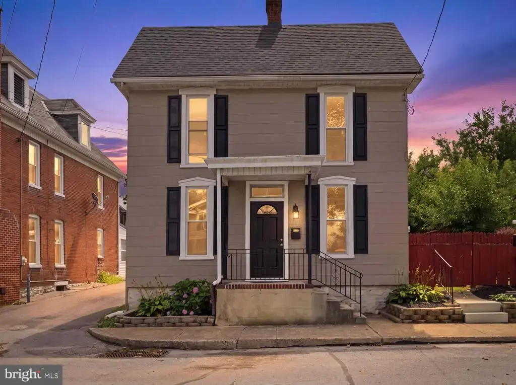 111 Harrison Ave, WAYNESBORO
