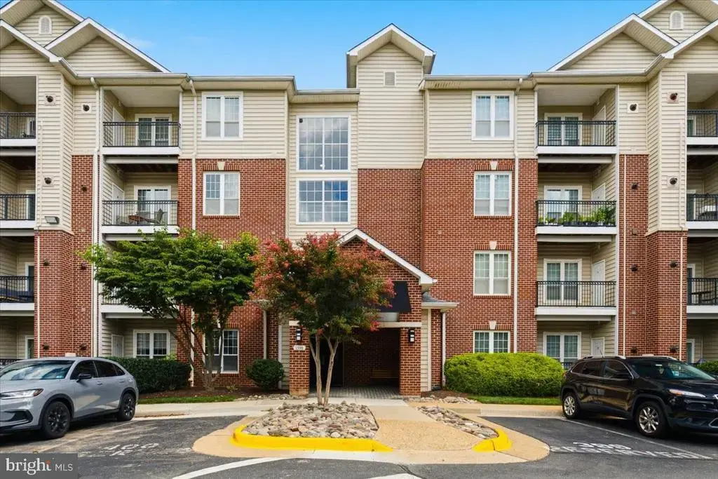 1591 Spring Gate Dr #3102, MCLEAN