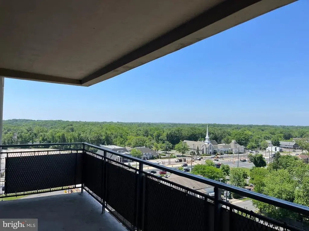 1108 Barclay Towers Pike E, CHERRY HILL