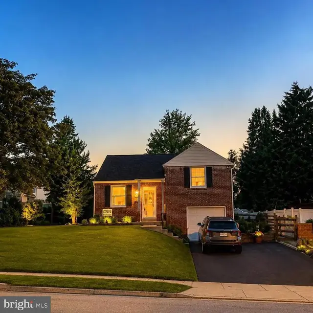 18 N Malin Rd, Broomall