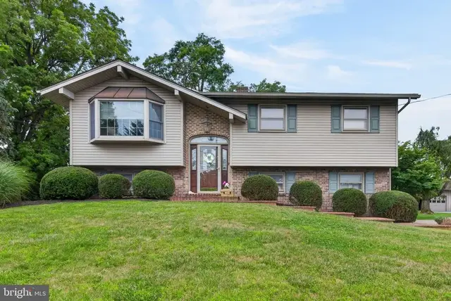 20 Locust St, Talmage