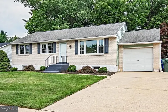 581 Hemingway Dr, Hockessin