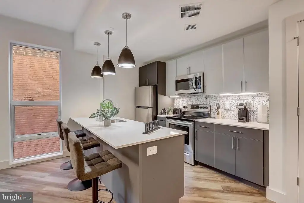 3029 W Glenwood Ave #309, PHILADELPHIA