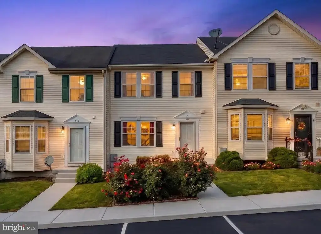 100 Quince Tree Dr, MARTINSBURG