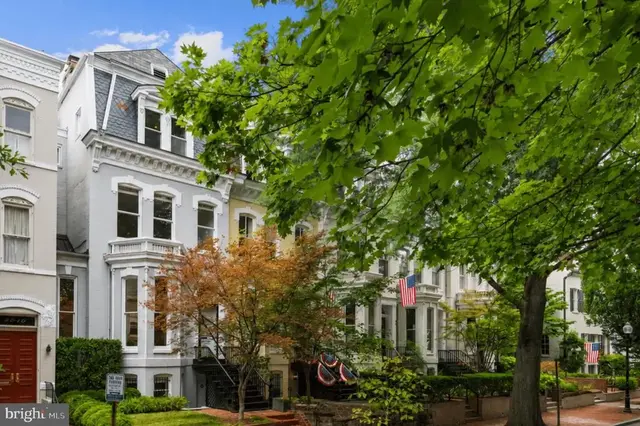 1418 33rd St Nw, Washington