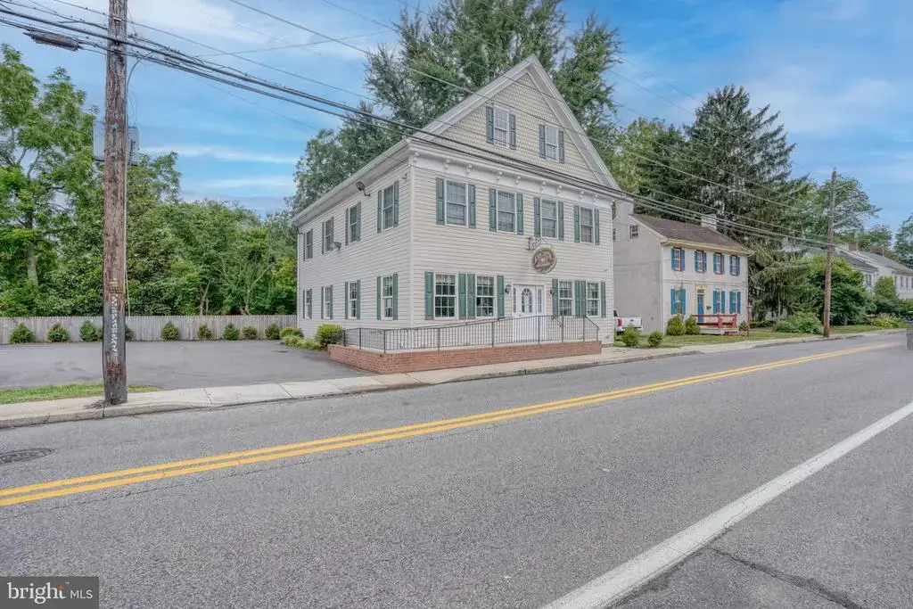 240 E Camden Wyoming Ave, CAMDEN