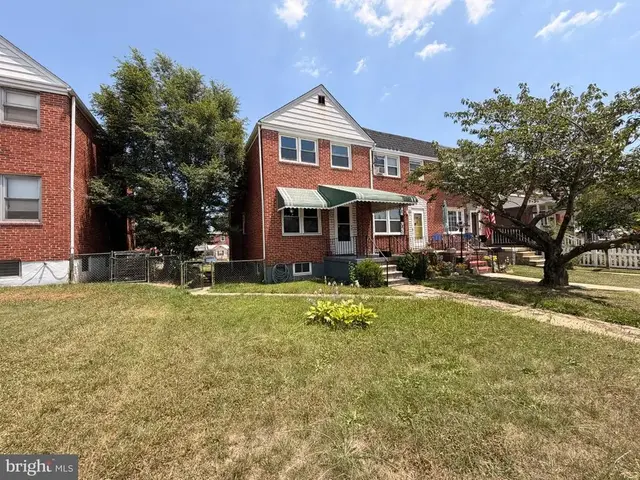 2717 Creston Rd, Dundalk