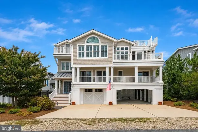 7 S 9th St, South Bethany