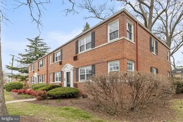 235 N George Mason Dr #235-4, Arlington