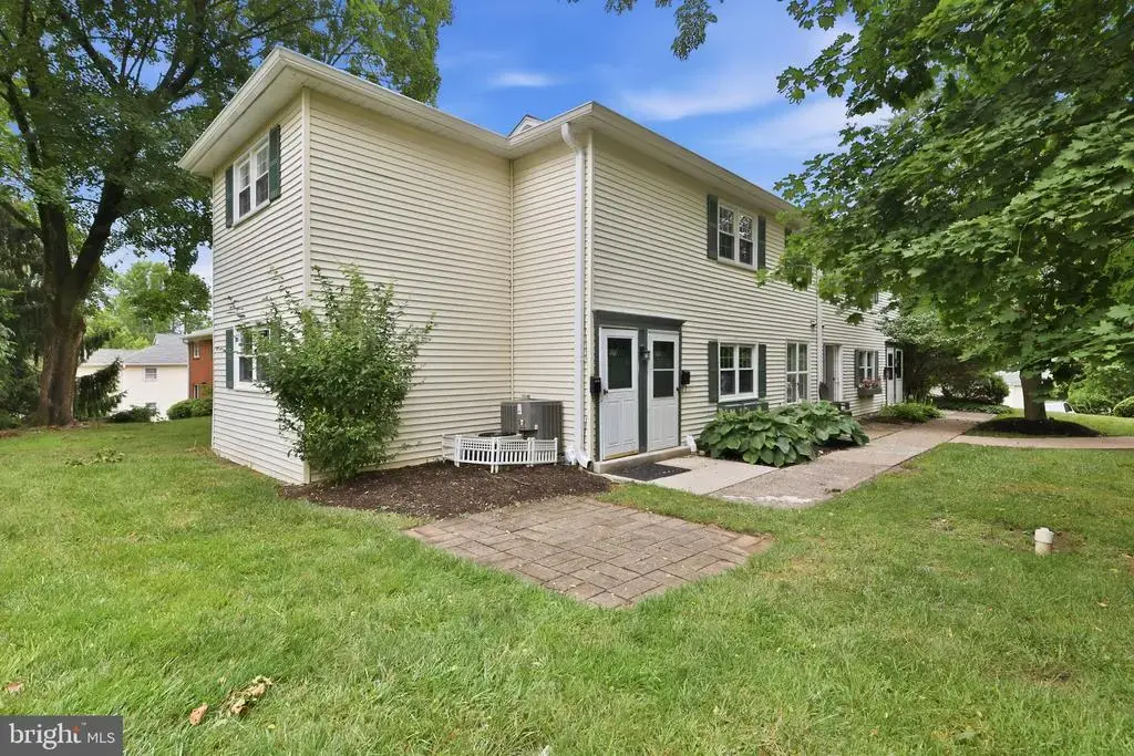 701 Yardley Cmns, YARDLEY