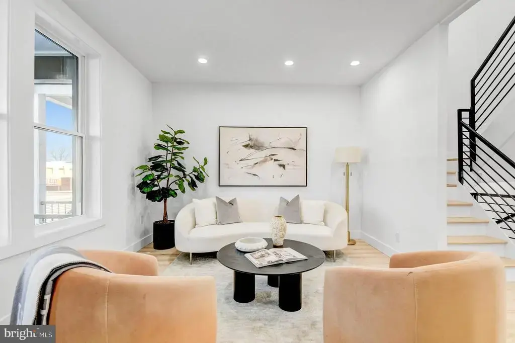 517 Florida Ave Ne, WASHINGTON