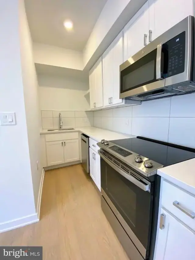 3435 Brown St Nw #27, Washington