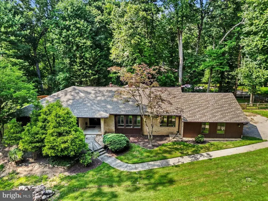 2306 Caves Rd, OWINGS MILLS