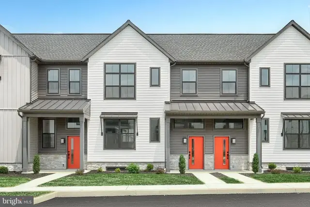 103 Madison Dr, Mechanicsburg