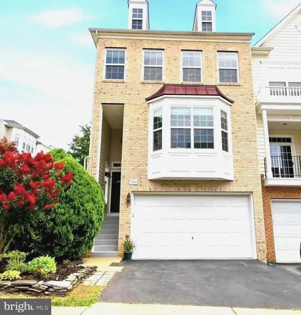 7843 Locust Leaf Ln, ALEXANDRIA