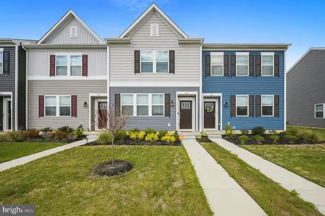 113 Ridgely Blvd, Dover