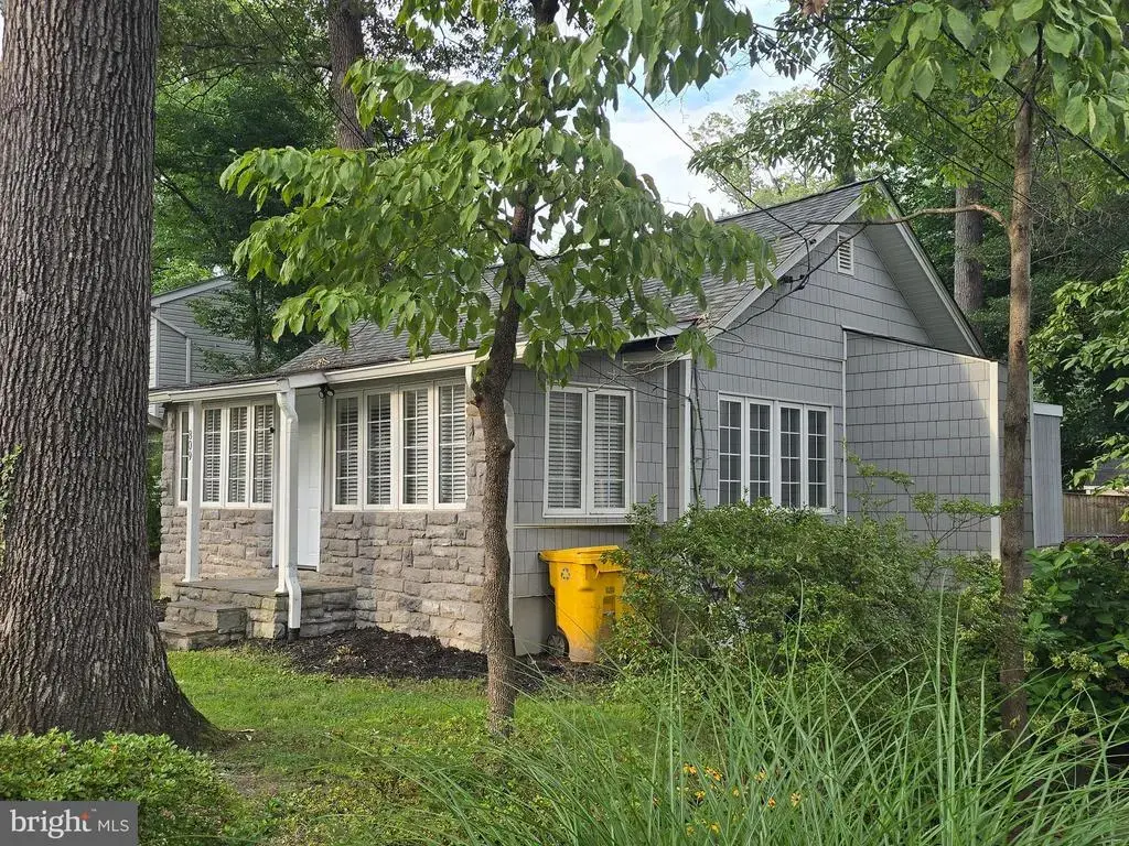 809 Whitewood Trl, CROWNSVILLE
