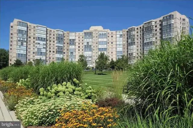 19365 Cypress Ridge Ter #1105, Leesburg