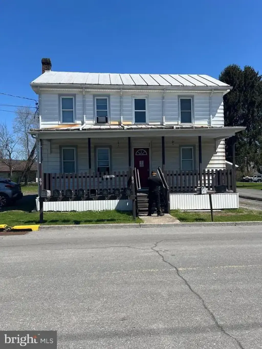 89 N Main St, MILROY