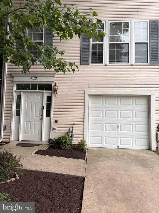 3329 Sonia Trl #50, Ellicott City