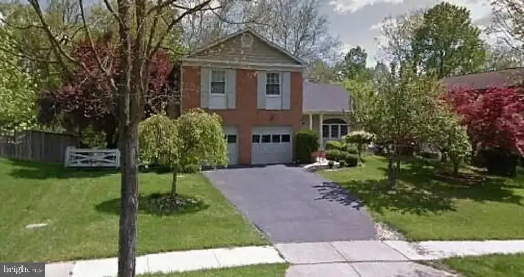 6 Bouldercrest Ct, ROCKVILLE
