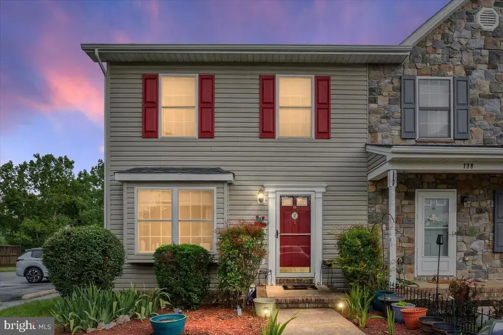 140 Founders Way, STRASBURG