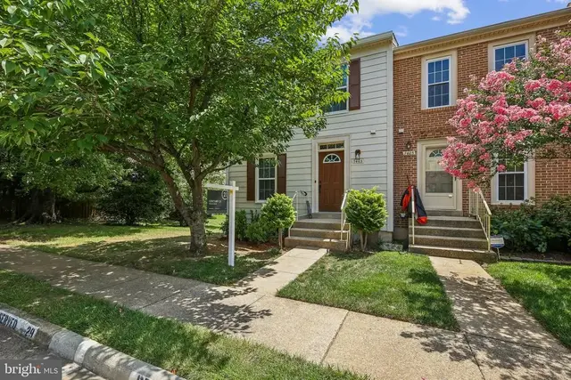 7403 Houndsbury Ct, Alexandria