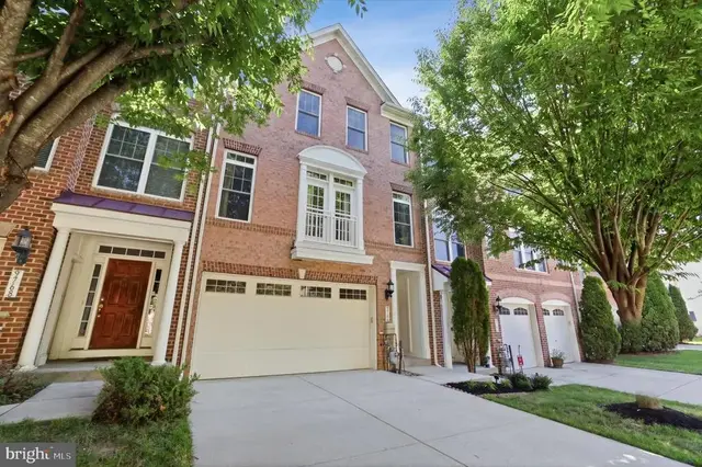 9766 June Flowers Way, Laurel