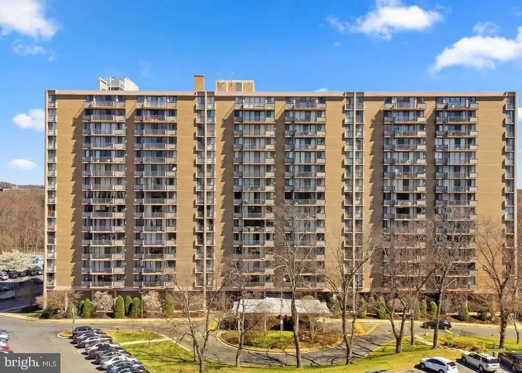 6100 Westchester Park Dr #1720, COLLEGE PARK