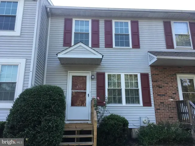 318 Cobble Creek Curv, Newark