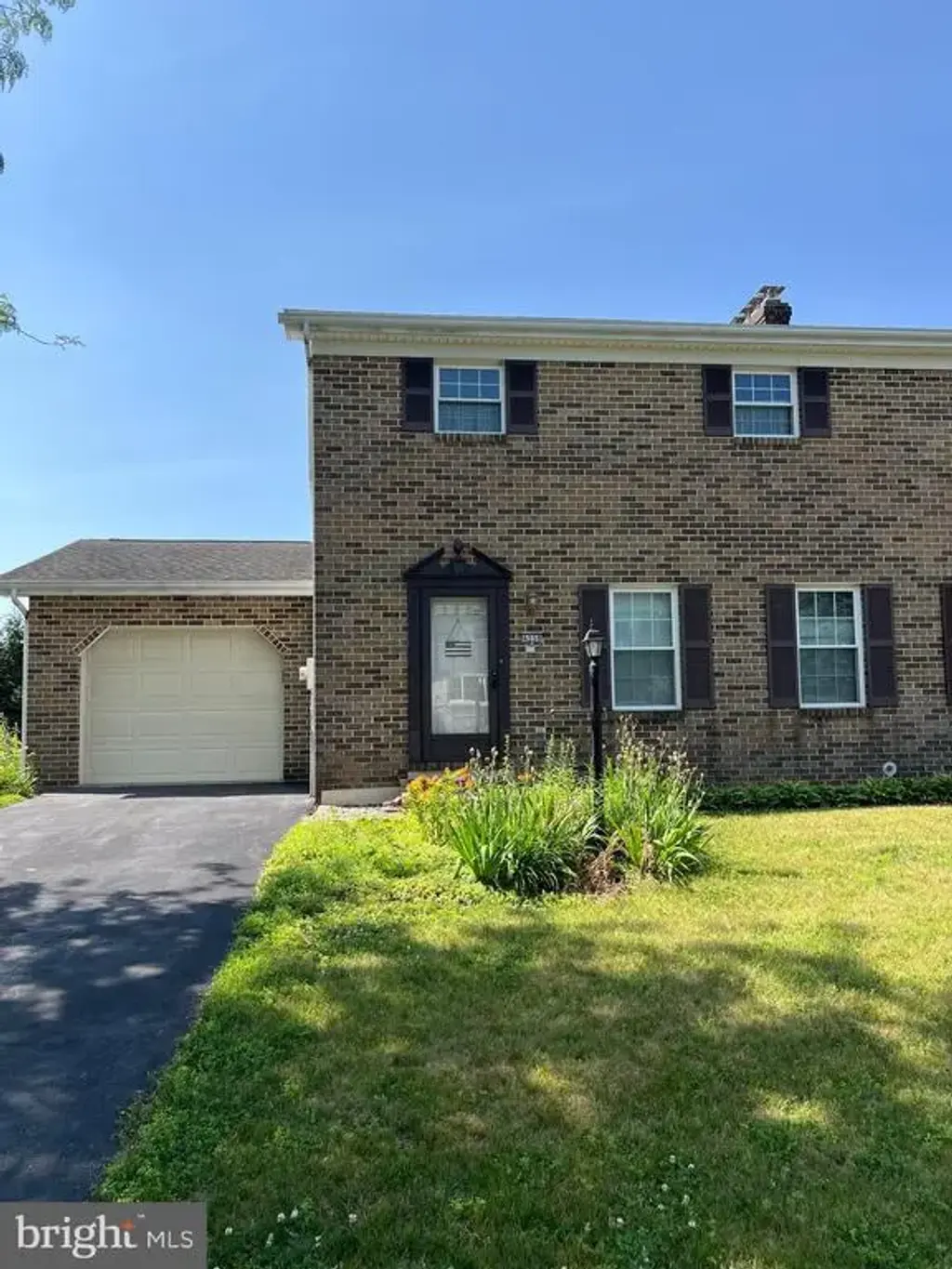 4258 Iroquois St, SCHNECKSVILLE