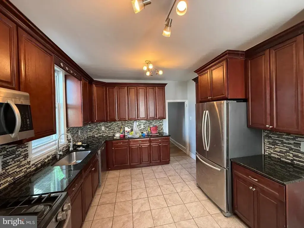 2423 E Allegheny Ave #2, PHILADELPHIA