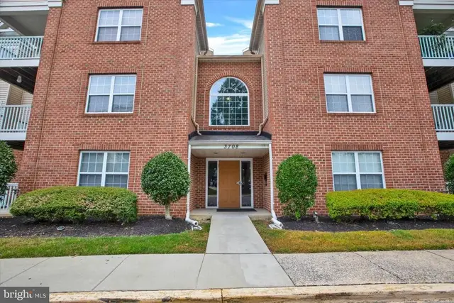 3708 Excalibur Ct #201, Bowie