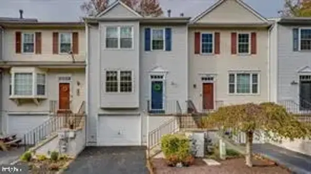 344 Stanley Plaza Blvd, Newark