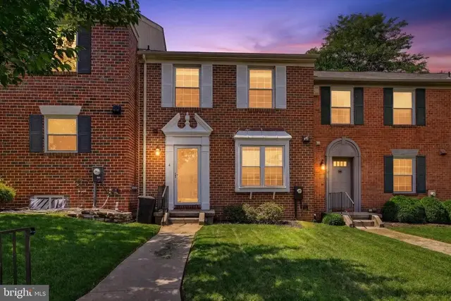 4 Castlebar Ct, Lutherville Timonium
