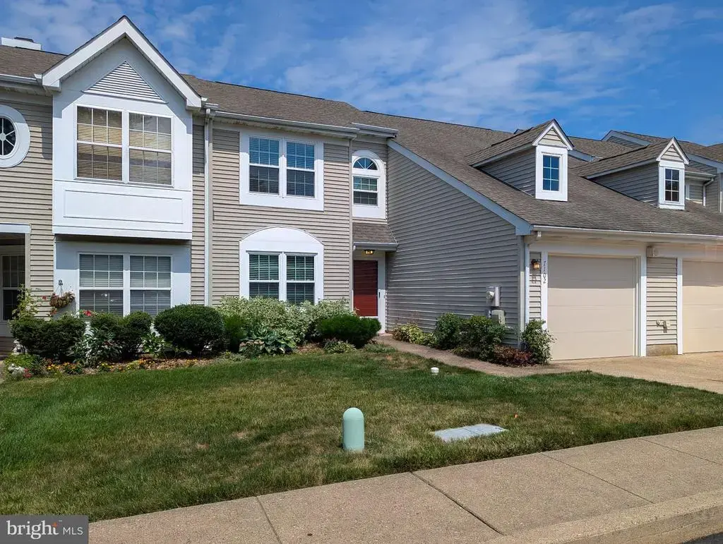 7102 Union Ct, NORTH WALES